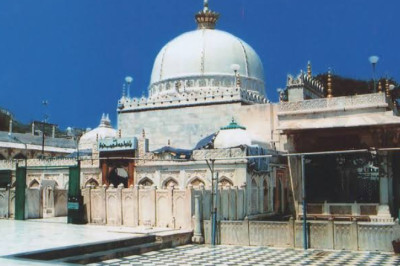 #Sultan-ul-Hind Hazrat Khwaja Moinuddin Chishti (RA)